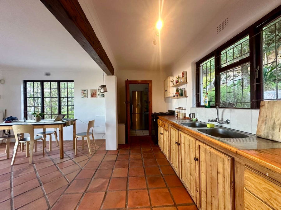 To Let 2 Bedroom Property for Rent in Muizenberg Western Cape